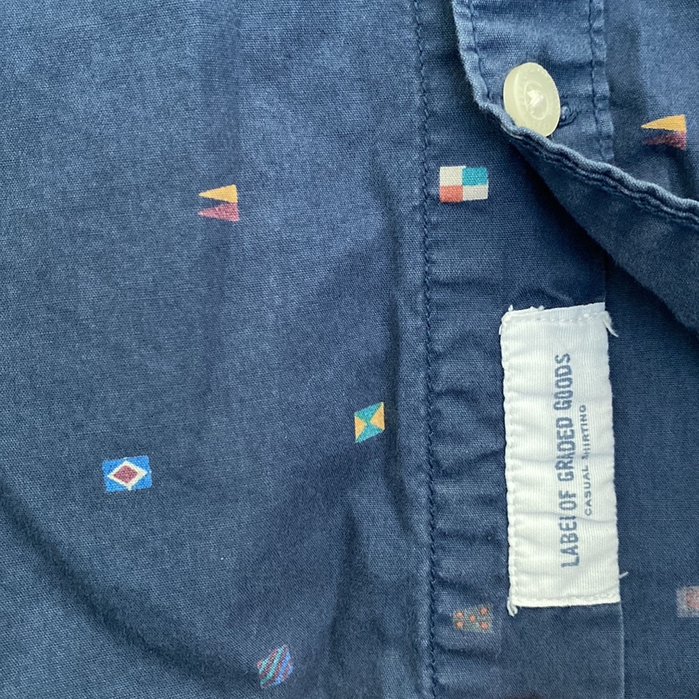 H&M Men’s Size Small Button-Down - Picture 7 of 8